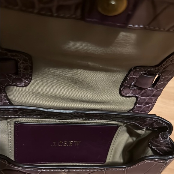 JCREW Elegant Crocodile-Embossed Purple Crossbody Bag - Picture 4 of 7